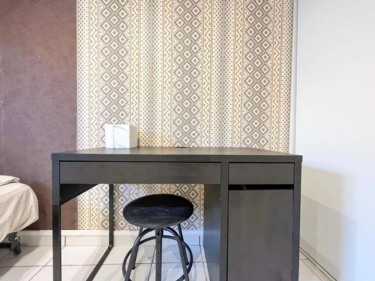 Suite Elton Villeurbanne Frankrijk